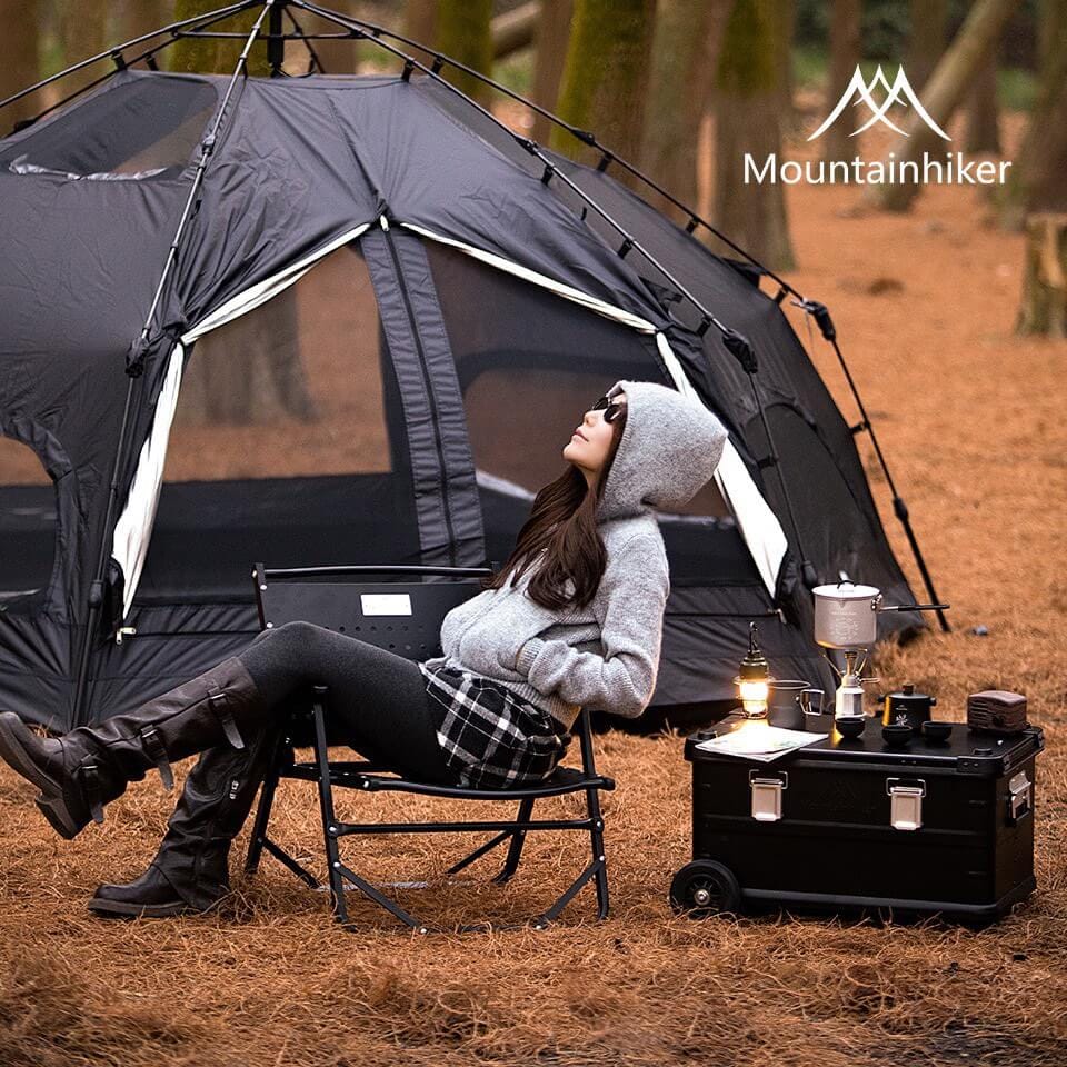 กล่องเก็บของ มีล้อลาก MOUNTAINHIKER 50 ลิตร,สีดำ